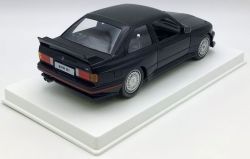 Fly 1/32, BMW M3 E30, Straßenversion schwarz