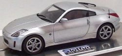Auto Art 1/32 Nissan Fairlady Z silber