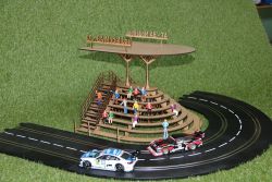 AT-BA, 1:32 Bausatz Tribne Spitzkehre, klein