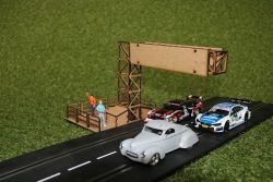 AT-BA, 1:32 Bausatz Werbeturm L-Form