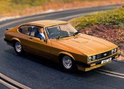 Scalextric 1/32, Ford Capri Mk III, die Profis, C4617