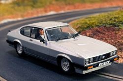 Scalextric 1/32, Ford Capri Mk III, die Profis, C4617