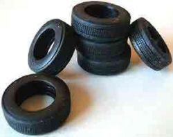 Flyslot 1/32, Reifensatz (v. + h.) fr Fly/Flyslot Trucks