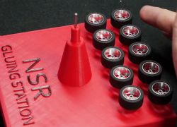 NSR, Vorrichtung zum Reifen verkleben, 4111