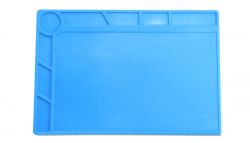 Arbeitsmatte / Organizer aus Gummi fr Slotcars, 34x23 cm