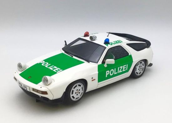 LMM 1/32, Porsche 928, Polizei (mit Dauerbeleuchtung)