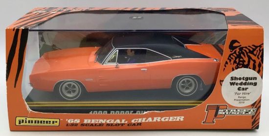 Pionneer 1/32, Dodge Charger