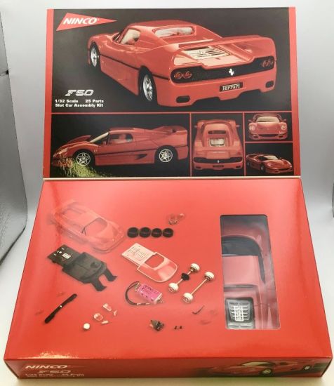 Ninco 1/32 Komplettbausatz Ferrari F-50, rot
