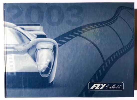 Fly 1/32, Lola T-70 MKIII, Film Box mit Katalog
