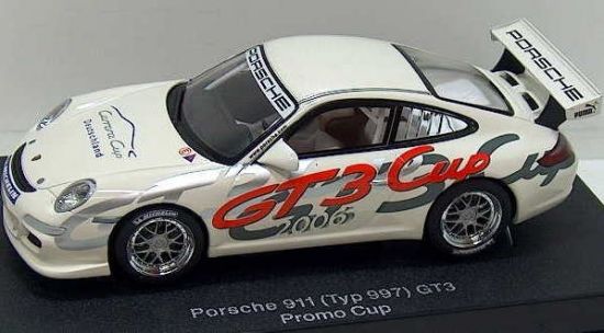 Auto Art 1/32  Porsche 911 GT3 Cup Car 2006, m. Licht