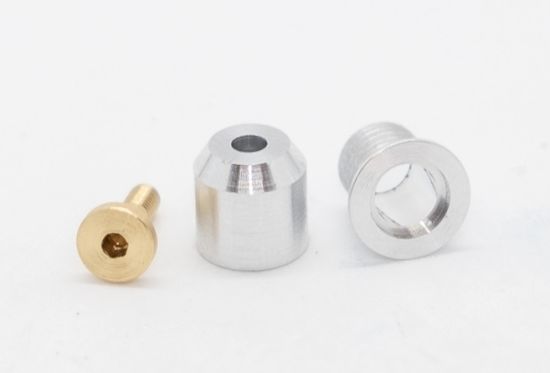 BRM 1/24, Leitkielhalterung für Alu-Chassis, S-013H