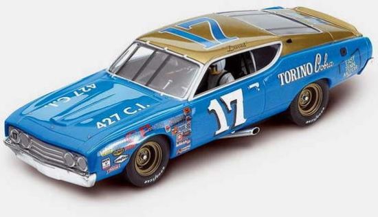 Carrera Evo 1/32, Ford Torino Talladega, Nr.17