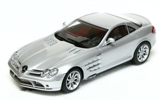 Scalextric 1/32, Mercedes SLR McLaren, silber